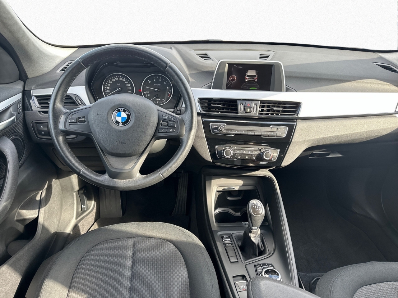 Bild 9 | BMW X1 sDrive 18i Navi PDC Sitzh LED 17