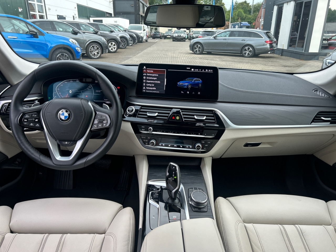 Bild 12 | BMW 530i Tour.Luxury Laser HUD DrAssPr AHK LkHz Harman