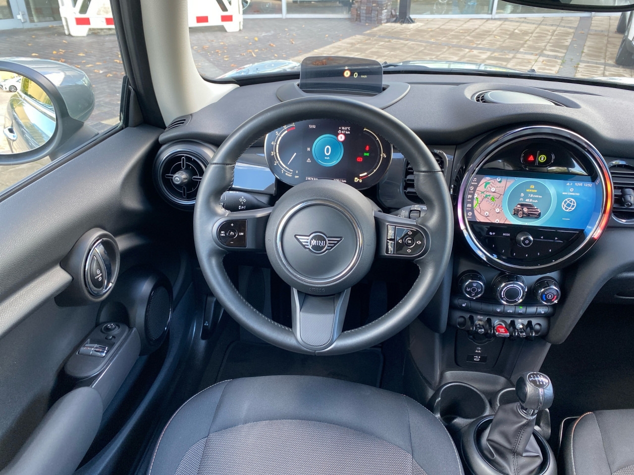 Bild 12 | MINI Cooper 3 Trg. Navi HUD DAB LED Tempo KAM Isofix