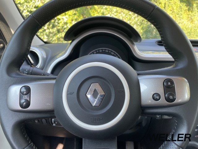 Bild 14 | Renault Twingo ENERGY TCe 90 LIMITED 2018 *Bluetooth*