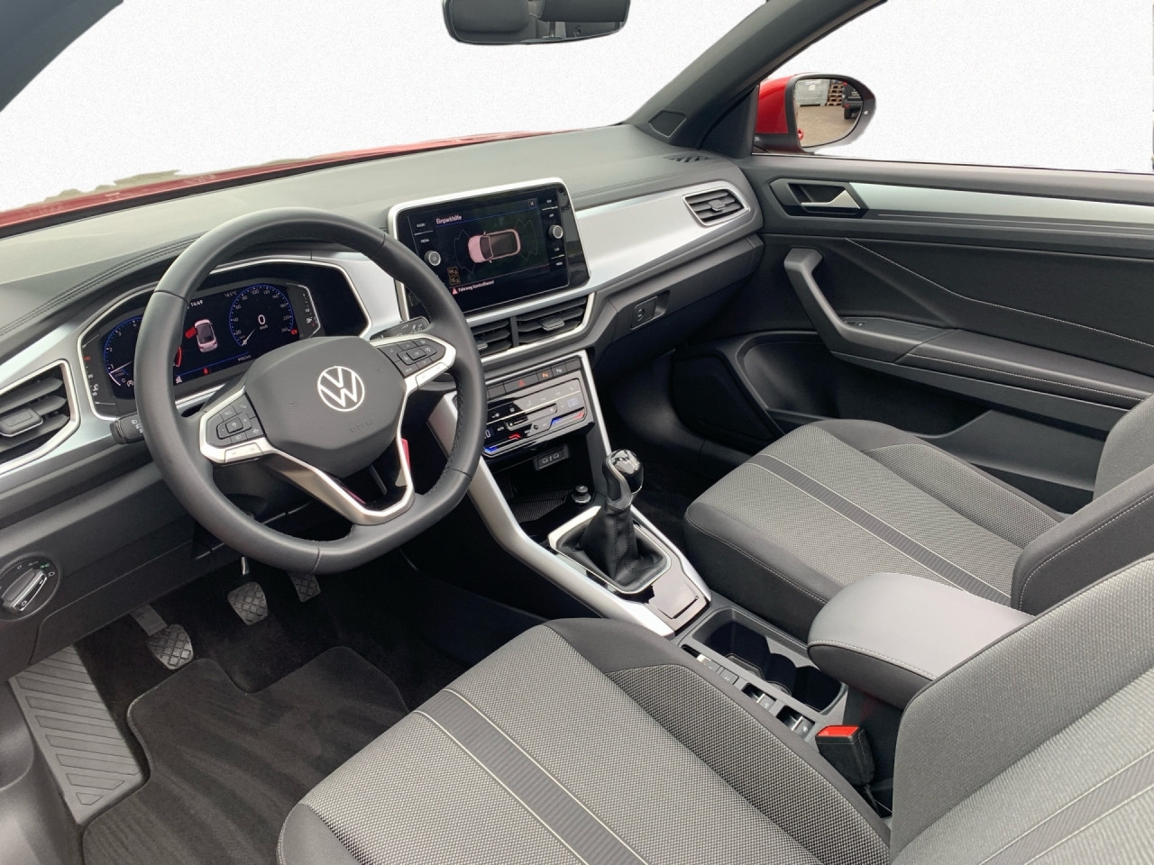 Bild 7 | VOLKSWAGEN VW T-Roc Cabrio Style 1.5TSI AHK ACC Navi Sitzhz