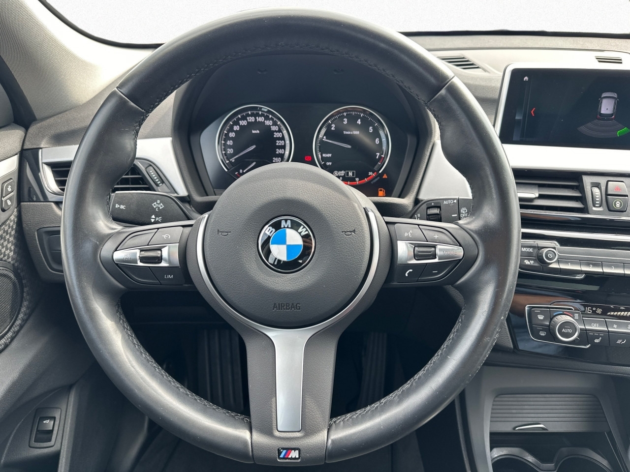 Bild 10 | BMW X1 sDrive 18i Advant. Navi DAB PDC Shz AHK Pano