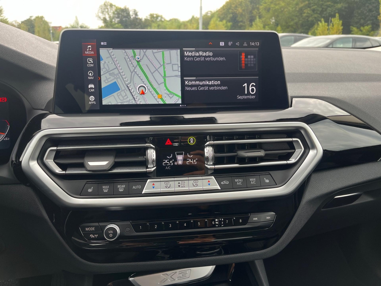 Bild 9 | BMW X3 xDrive20d AdLED, Pano, AHK, HiFi, St+Go, SHz v+h LED