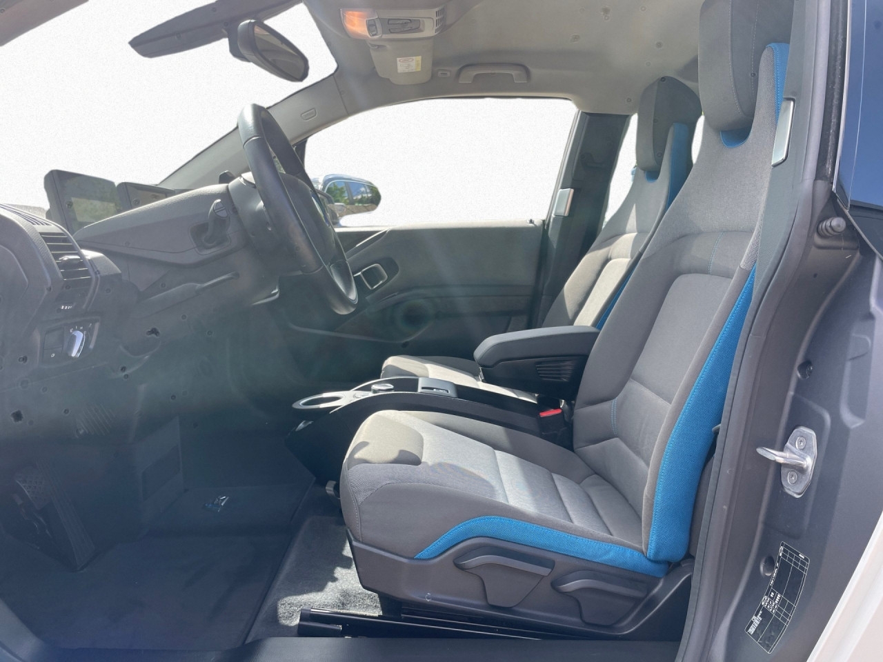 Bild 9 | BMW i3S 120Ah RFK PDC SHZ WLAN DA+ AdapLed KomZu 20