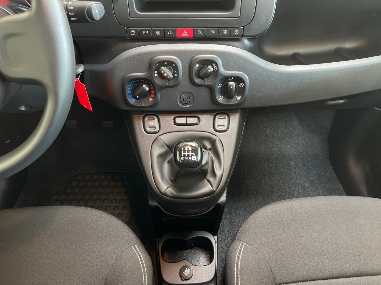 Bild 15 | Fiat Panda RADIO KLIMA SERVO ABS DAB Colorverglasung