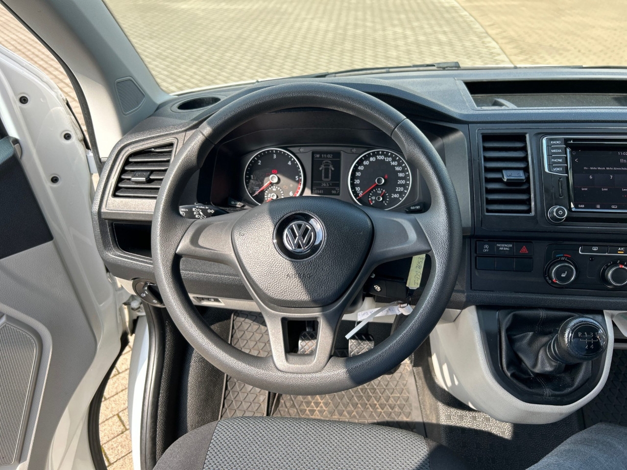 Bild 9 | VOLKSWAGEN T6 Transporter 2, 0TDI Kasten LR Standheizung Navi