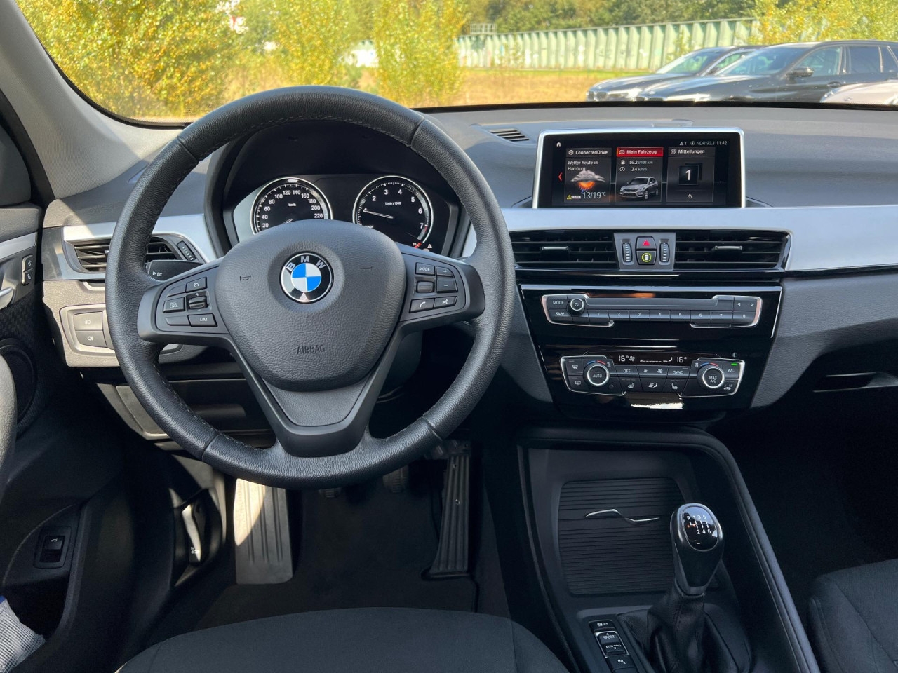 Bild 11 | BMW X1 sDrive 18i Navi, LED, Kam, Parkass, Tempo, 17