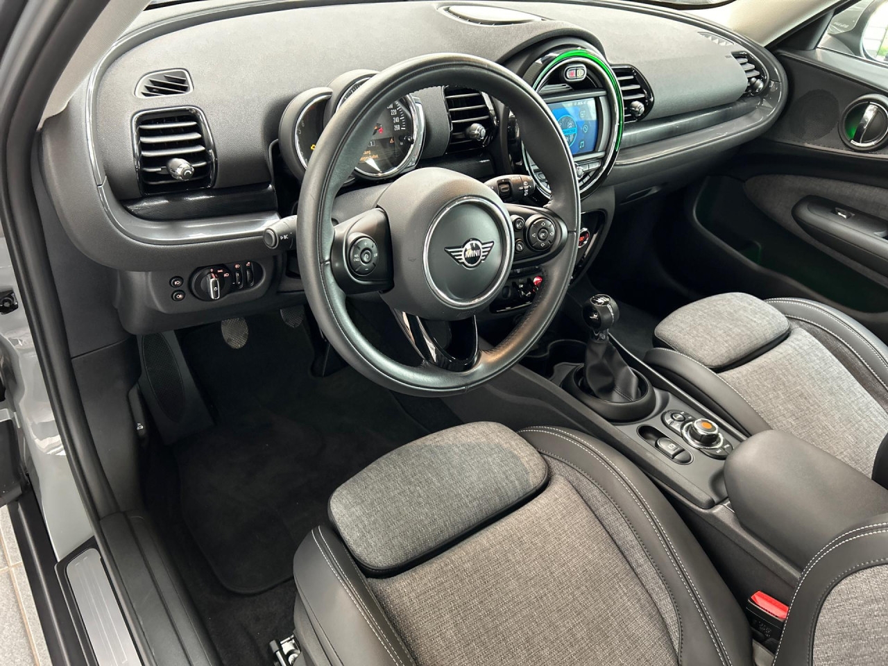 Bild 8 | MINI One Clubman Chili Navi LED PDC Tempo SpoSi SHZ