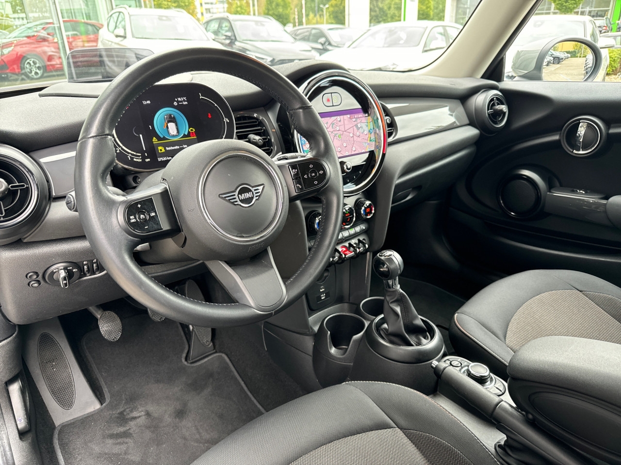 Bild 11 | MINI Cooper 3 Trg. Navi HUD LED Tempo KAM MID DAB SHZ