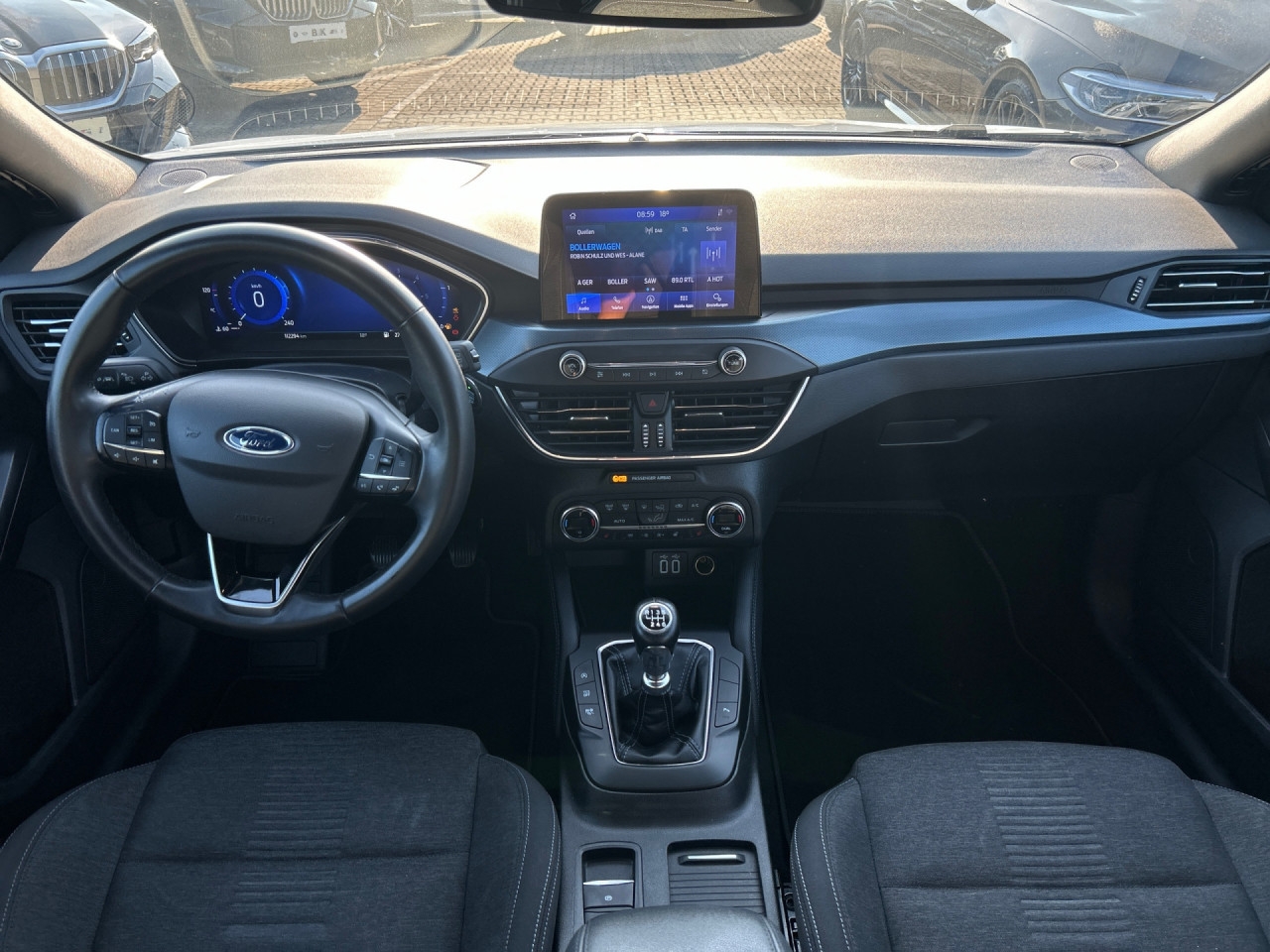 Bild 10 | Ford Focus Tunier ACTIVE PDC RFK Navi 2Z KlimaSpuHal.