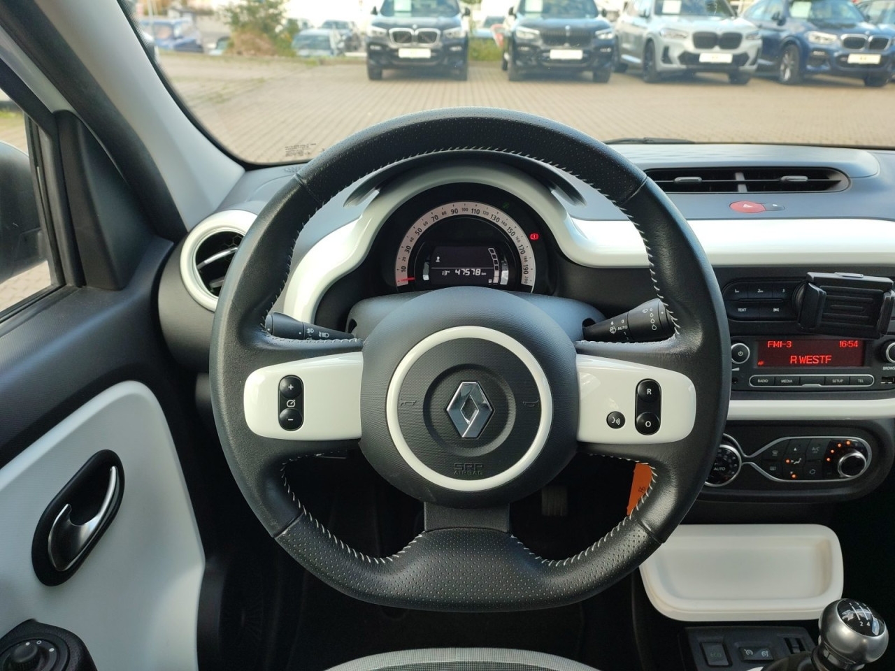 Bild 11 | Renault Twingo ENERGY Tce 90 Bluetooth Klima el. Fenster