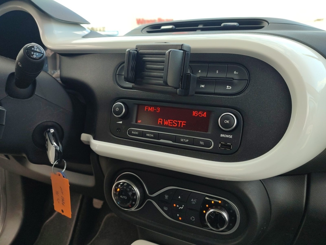 Bild 15 | Renault Twingo ENERGY Tce 90 Bluetooth Klima el. Fenster