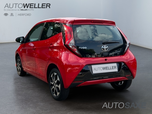 Bild 2 | Toyota Aygo x-play Team D *CarPlay*Kamera*Bremsassistent*