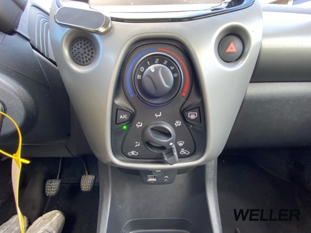 Bild 15 | Toyota Aygo x-play touch *Bluetooth*Kamera*Bremsass*