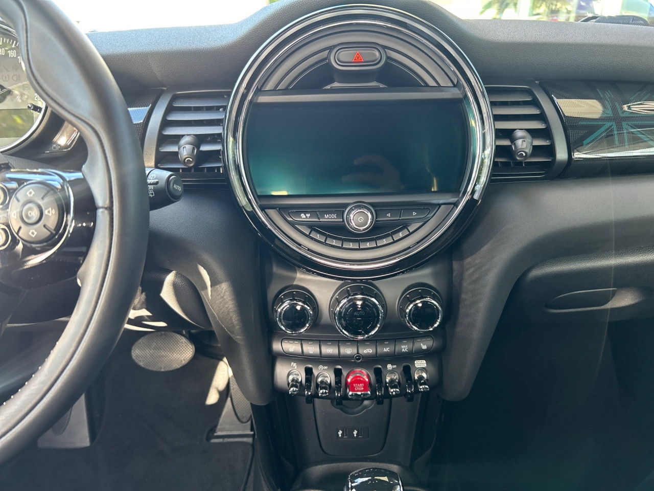 Bild 13 | MINI Cooper 5-Türer PDc SiHz LED PaAss Navi+ DAB