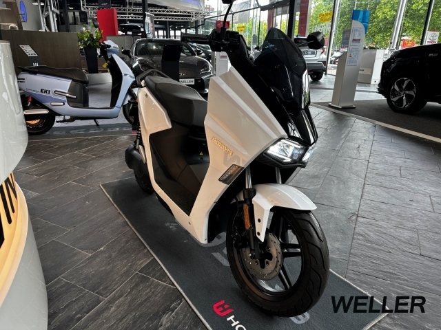 Bild 7 | Horwin SK 1 PEARL WHITE COMFORT RANGE + LED +LEDER 45km/h