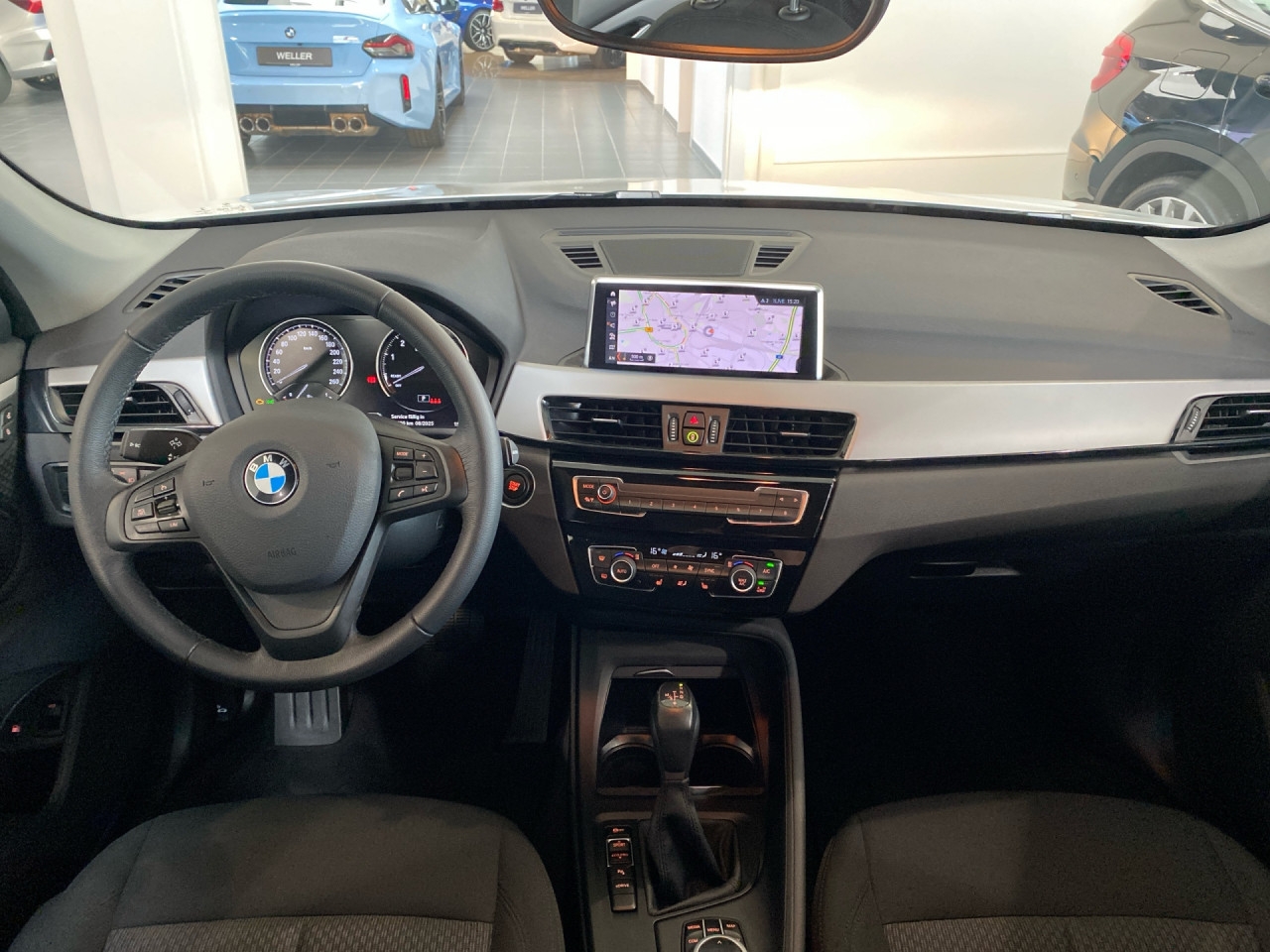 Bild 11 | BMW X1 xDrive25e Advant Navi Kamera HiFi DAB Tempo PDC